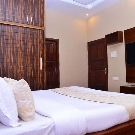 Signature Villa Sonipat Dış mekan fotoğraf