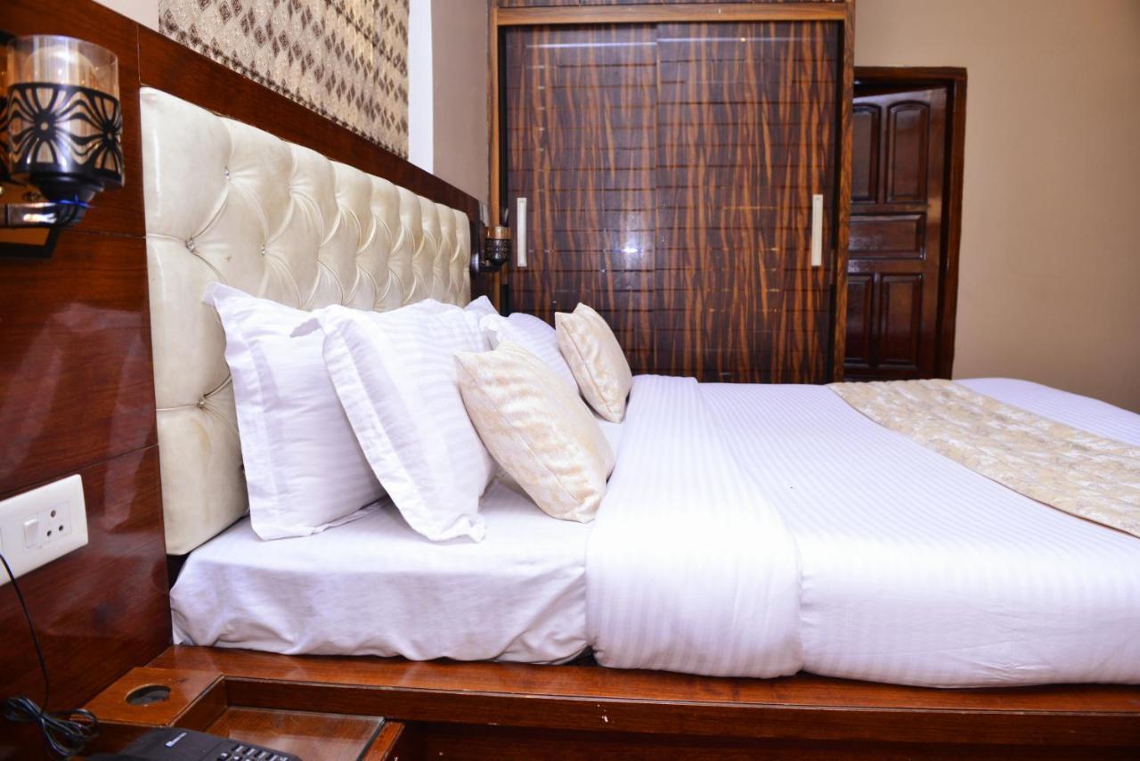 Signature Villa Sonipat Dış mekan fotoğraf
